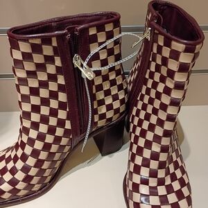 ANTONIO MELANI Burgundy and Cream Checkered Heeled Boots